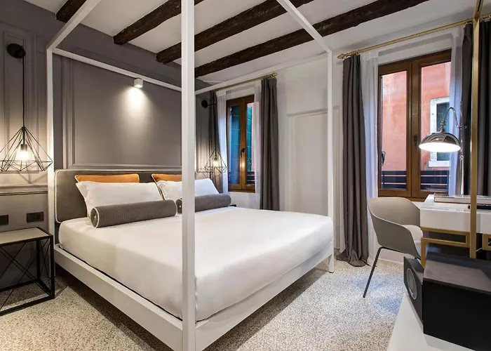 San Marco 755 البندقية