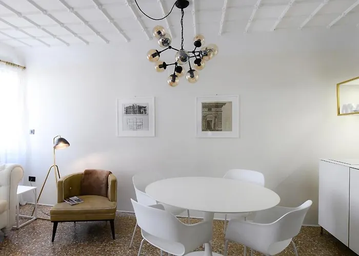 Daire San Marco 755 *